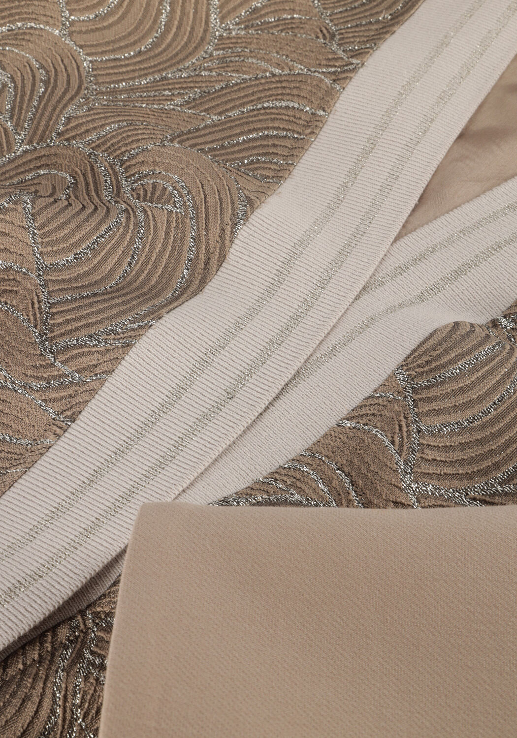 Goldfarbig SUMMUM Kimono JACKET FOAM UNI - large