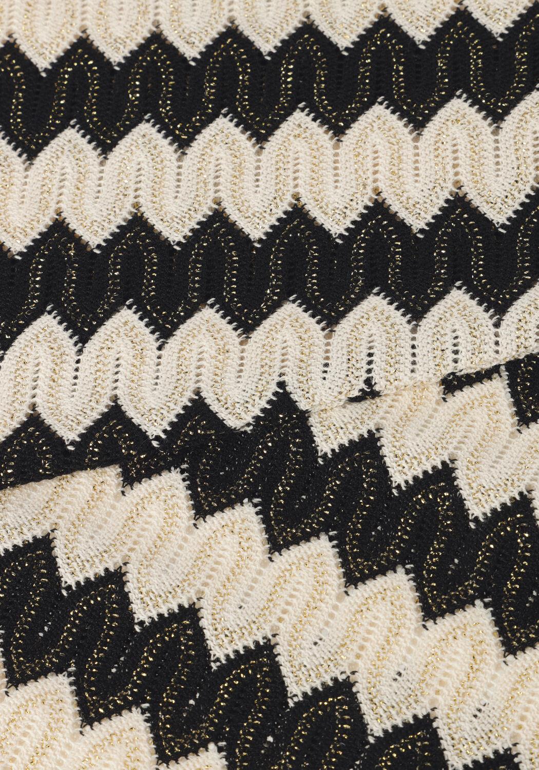 Wei&szlig;e SUMMUM Maxikleid LONG HALTER FINE CROCHET DRESS - large