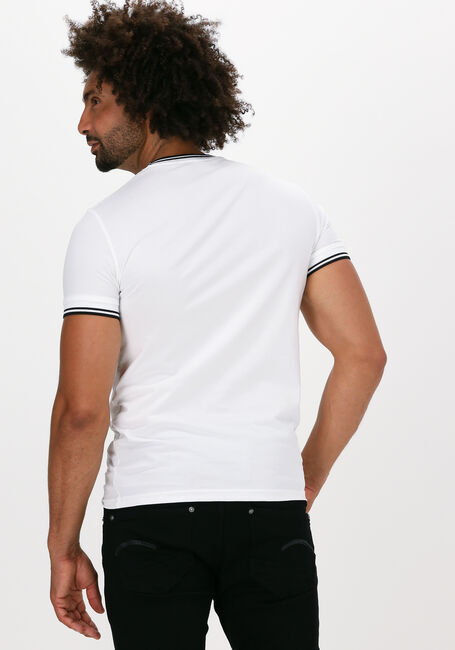 Weiße FRED PERRY T-shirt TWIN TIPPED T-SHIRT - large