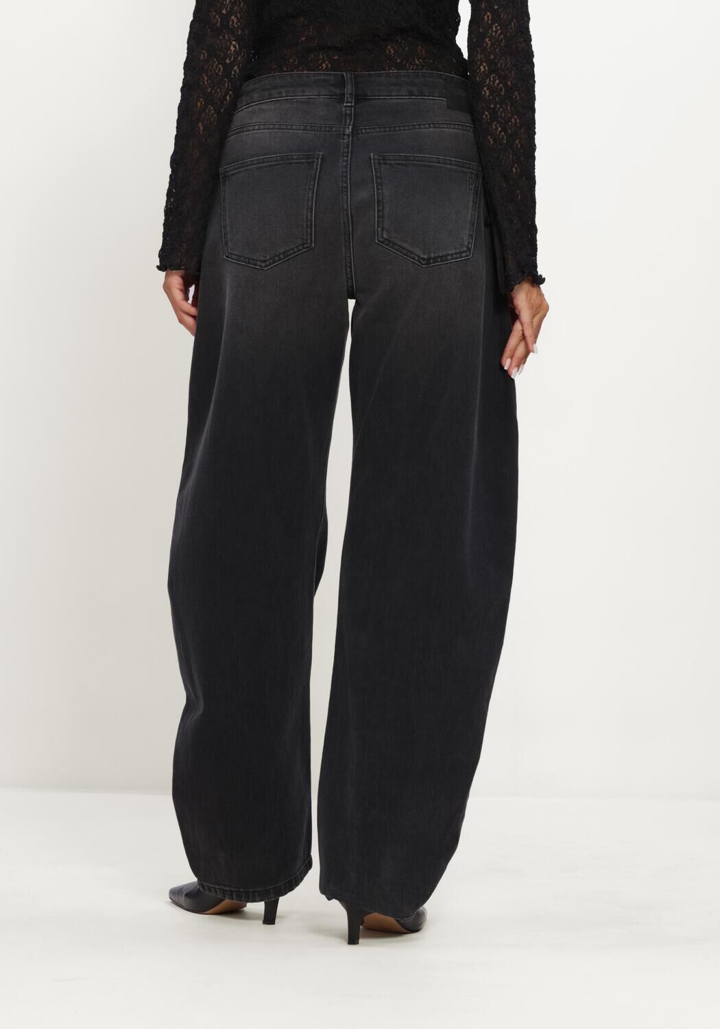 Anthrazit MY ESSENTIAL WARDROBE Straight leg jeans JEANS BARREL MWREMMIE 139 - large