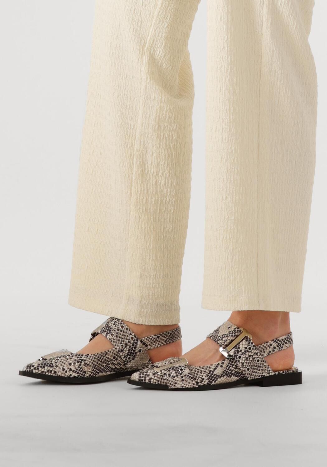 Beige STEVE MADDEN Slingbacks GRAND AVE - large