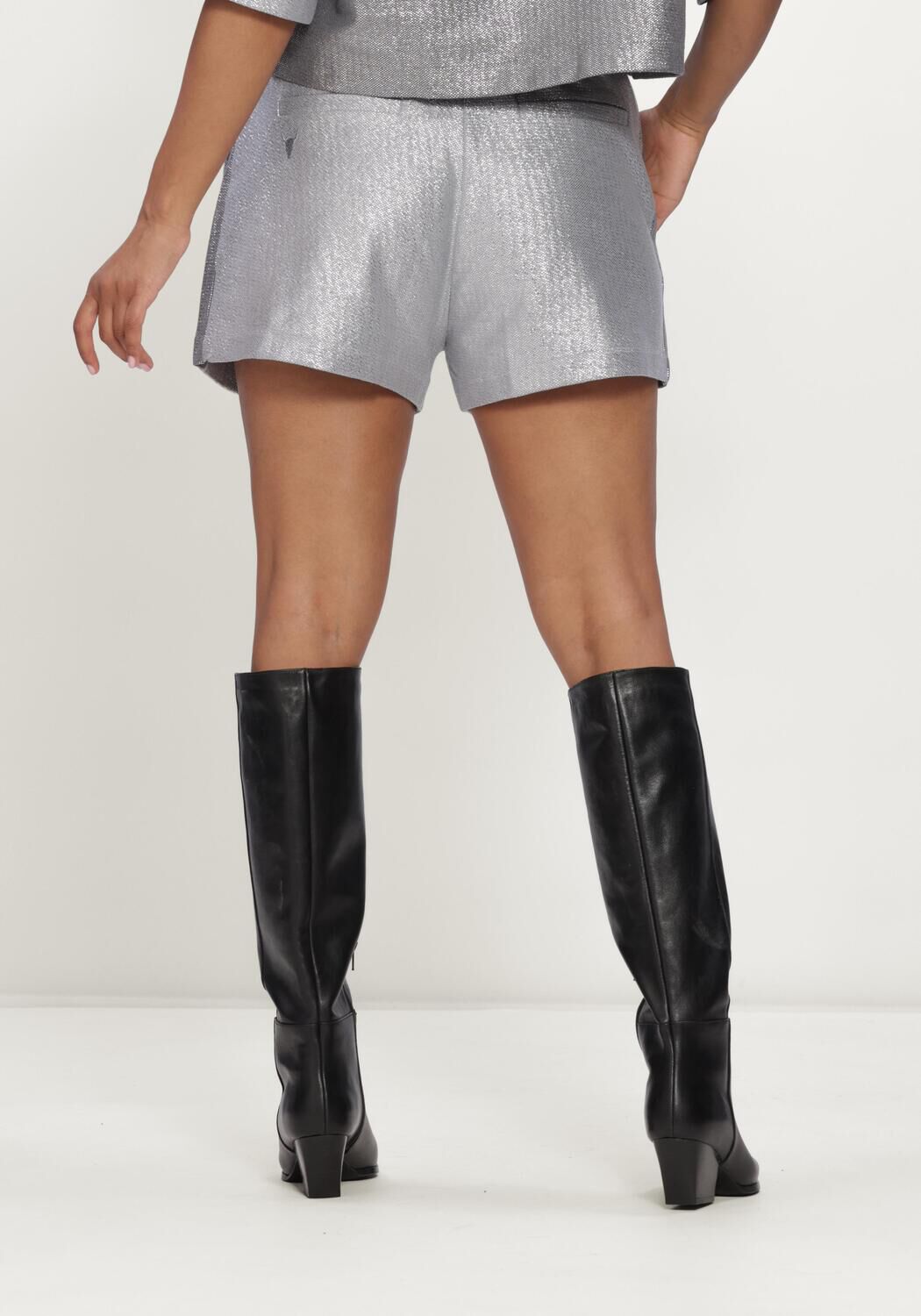 Hellgrau ALIX THE LABEL R&ouml;cke LADIES KNITTED FOIL SHORTS - large