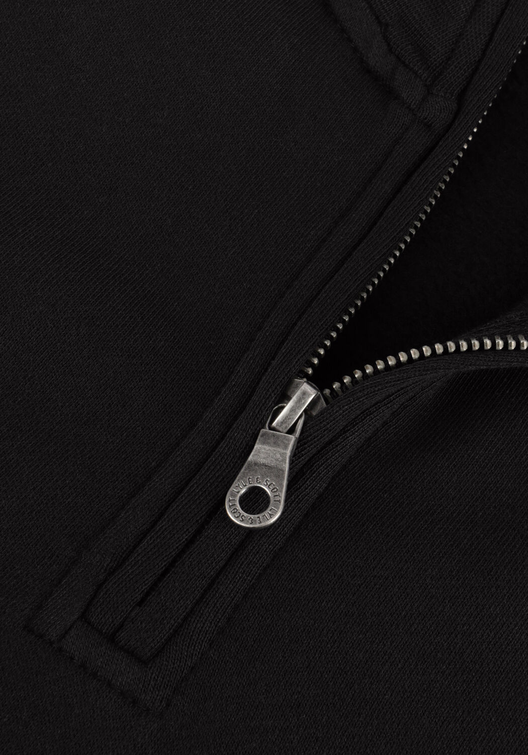 Schwarze LYLE & SCOTT Pullover QUARTER ZIP SWEAT - large