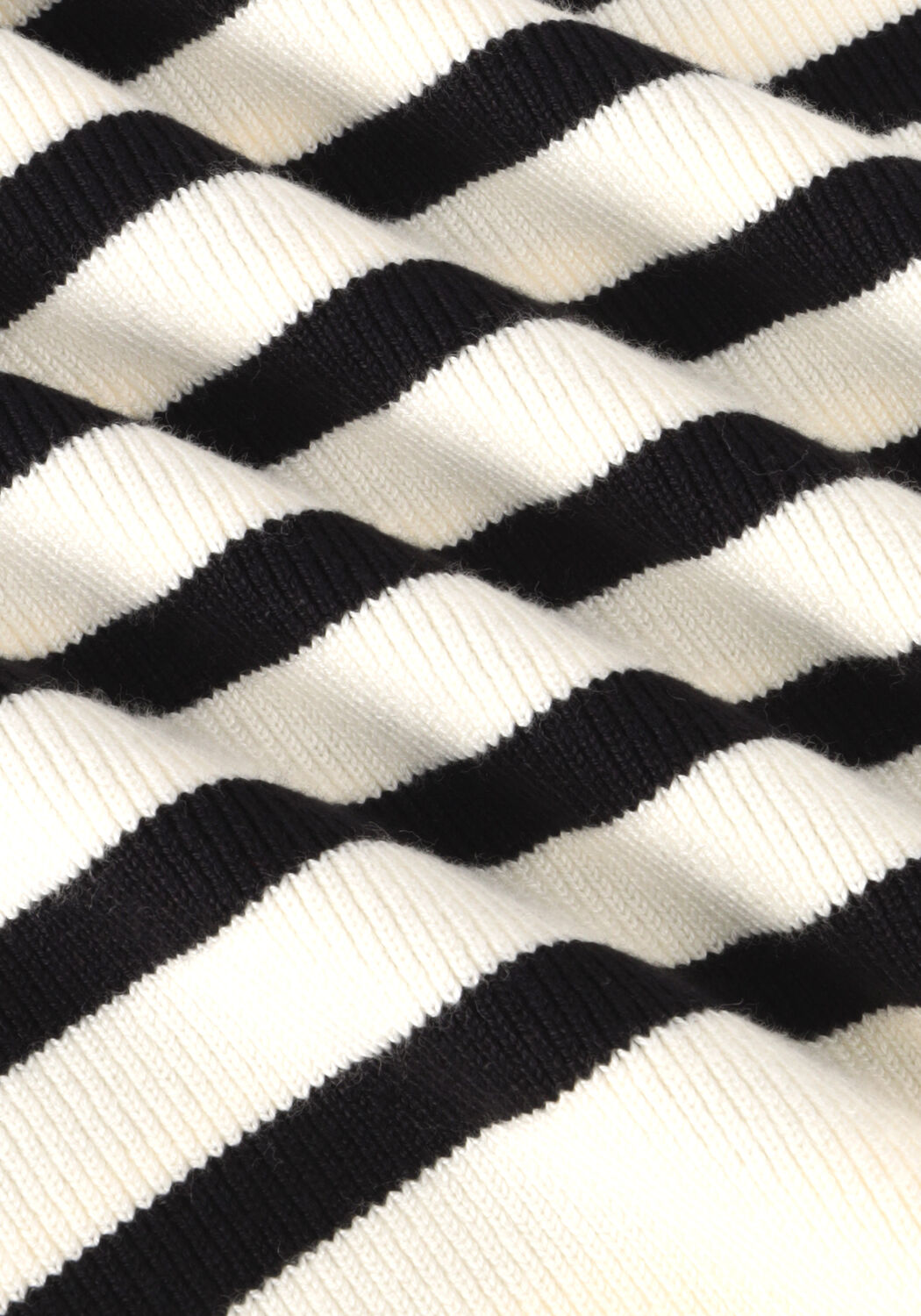 Wei&szlig;e OBJECT Top OBJVIVA RE S/L KNIT TOP 138 - large