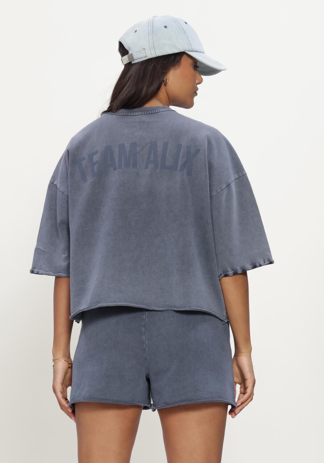 Blaue ALIX THE LABEL Tops & T-shirts LADIES KNITTED CUT SEAM SWEAT T-SHIRT - large