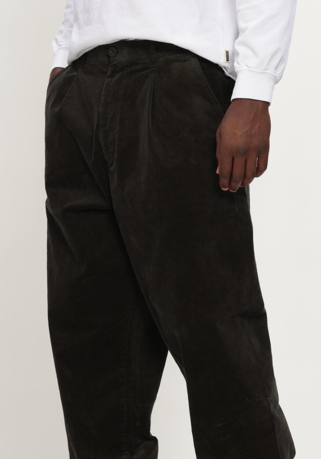 Dunkelgr&uuml;n ANERKJENDT Weite Hose AKJACOB CORD PANT - large