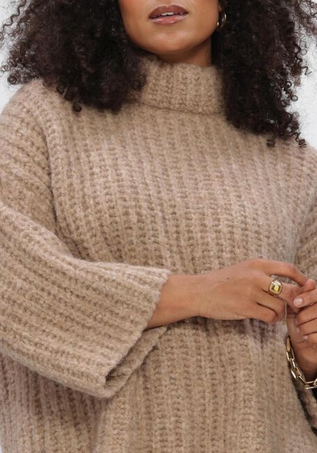 Beige SUMMUM Pullover OVERSIZED SWEATER CUSHY WOOL BLEND - large
