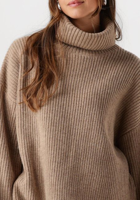 Braune SELECTED FEMME Pullover SLFMARY LS LONG KNIT ROLL NECK - large