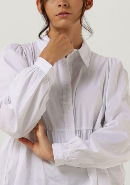 Weiße LEVETE ROOM Blusen LR-ISLA SOLID 64 SHIRT - large