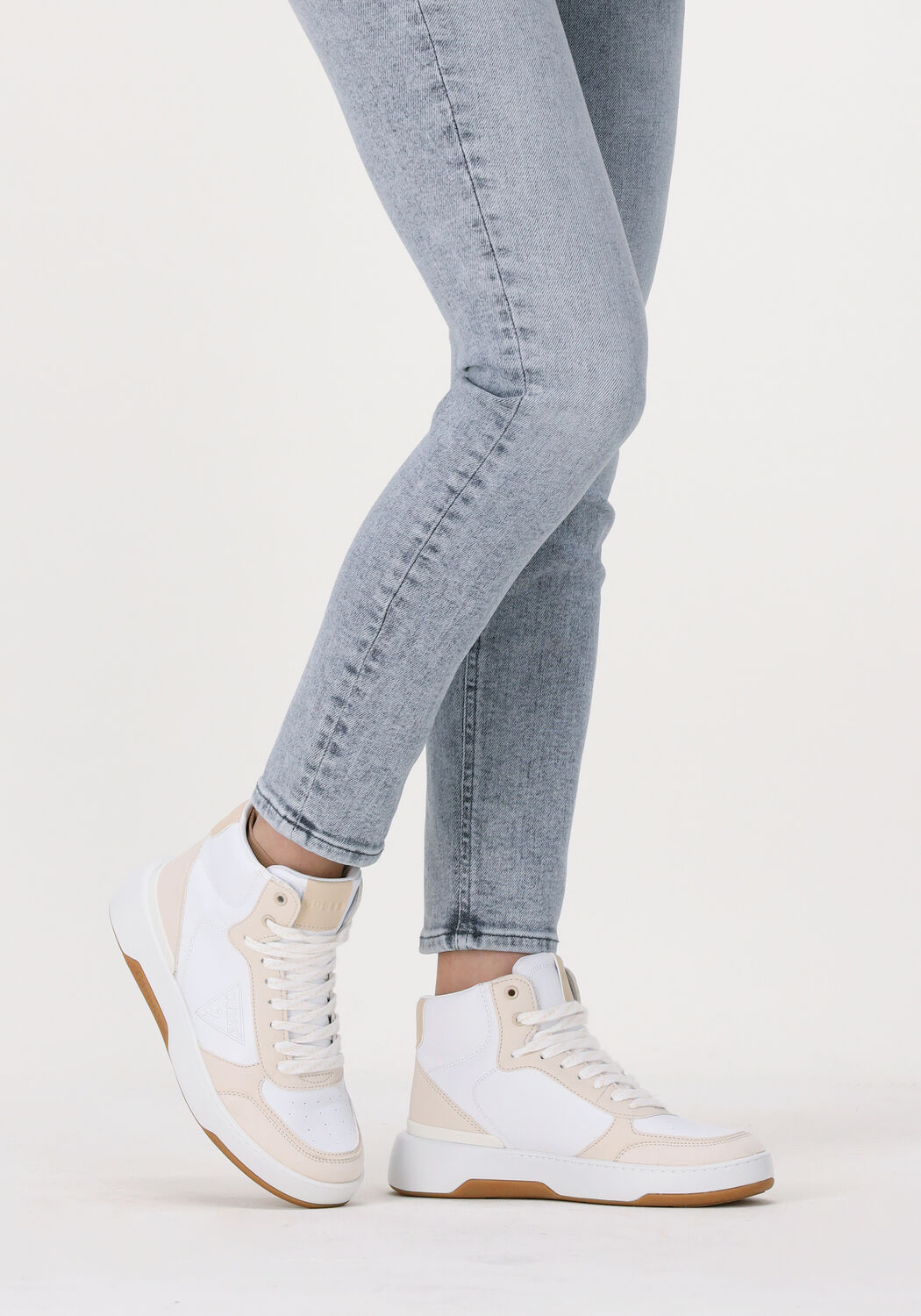 Guess sneaker beige discount
