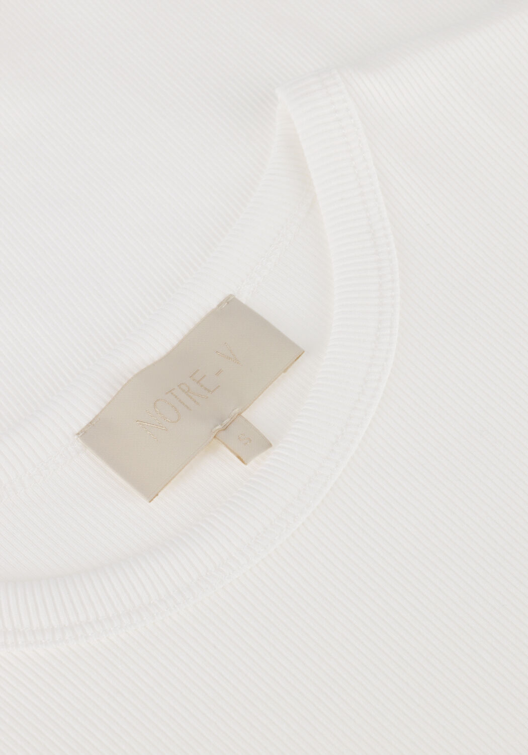 Wei&szlig;e NOTRE-V T-shirt NV-FARAH - large