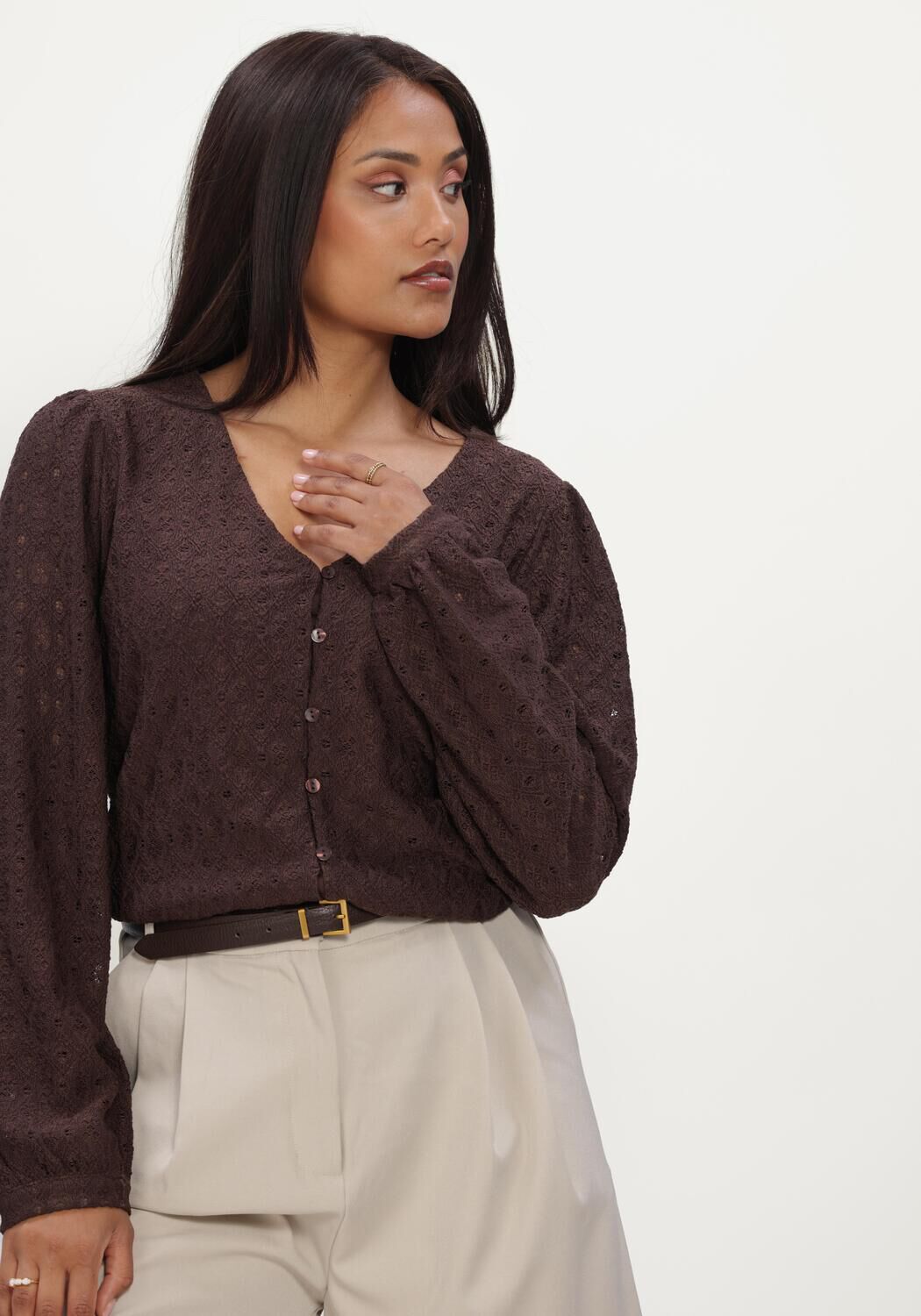 Braune OBJECT Top OBJLAILA L/S V-NECK TOP NOOS - large