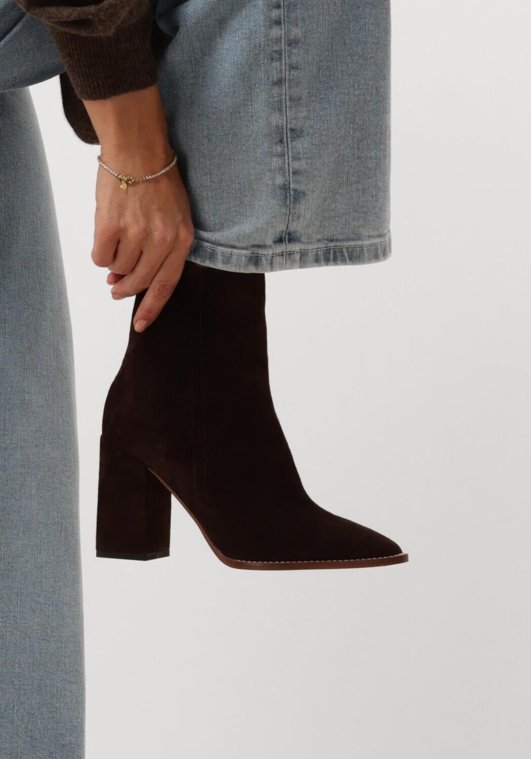 Braune NOTRE-V Stiefeletten 46936 - large