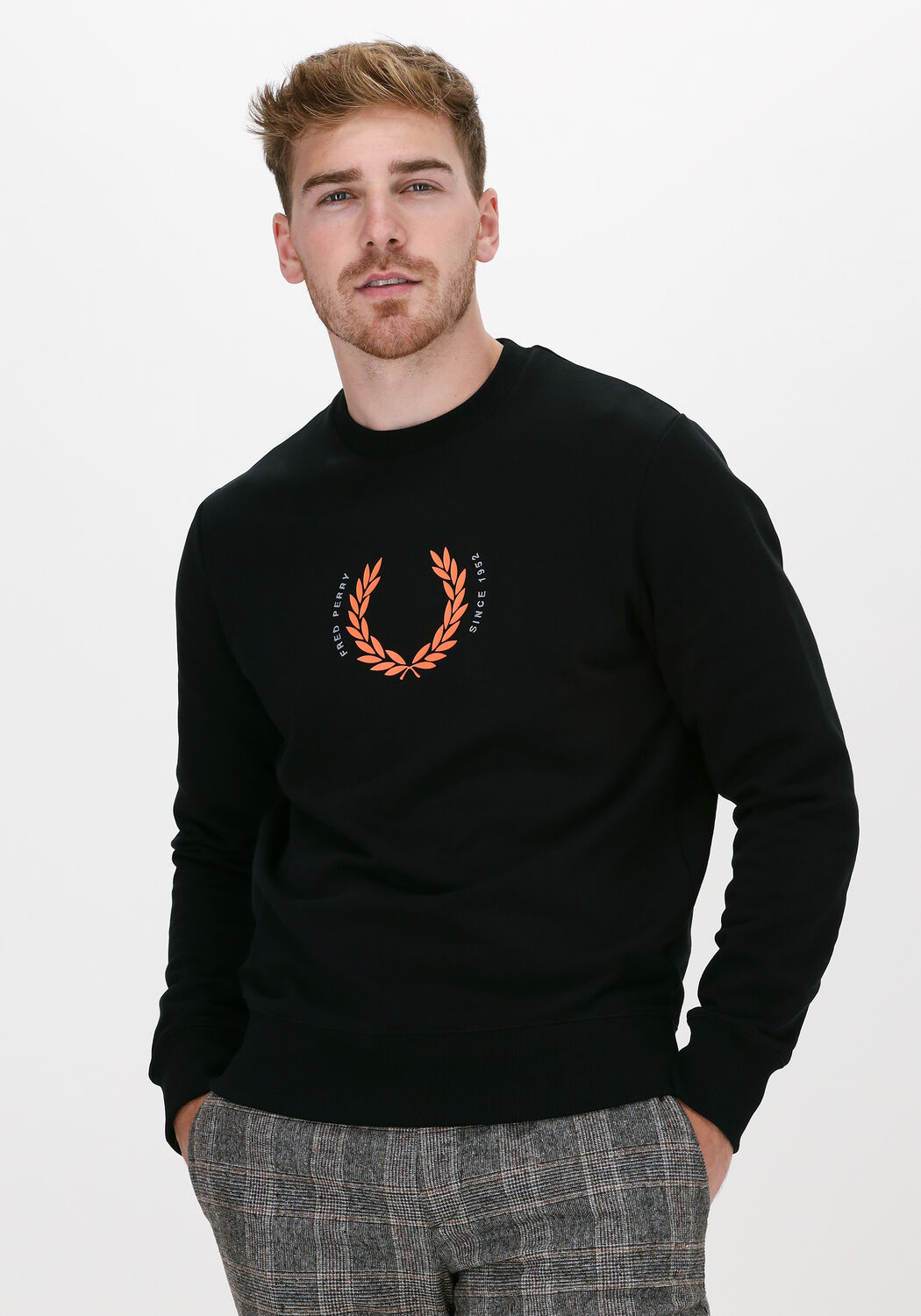 Fred perry laurel wreath crew neck sweatshir clearance