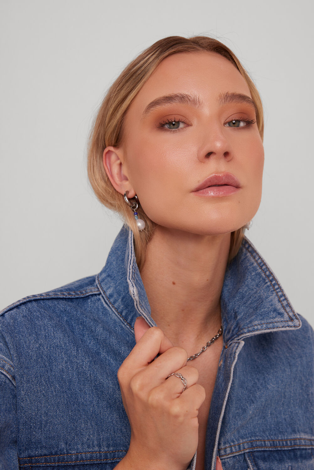 V and a earrings on sale