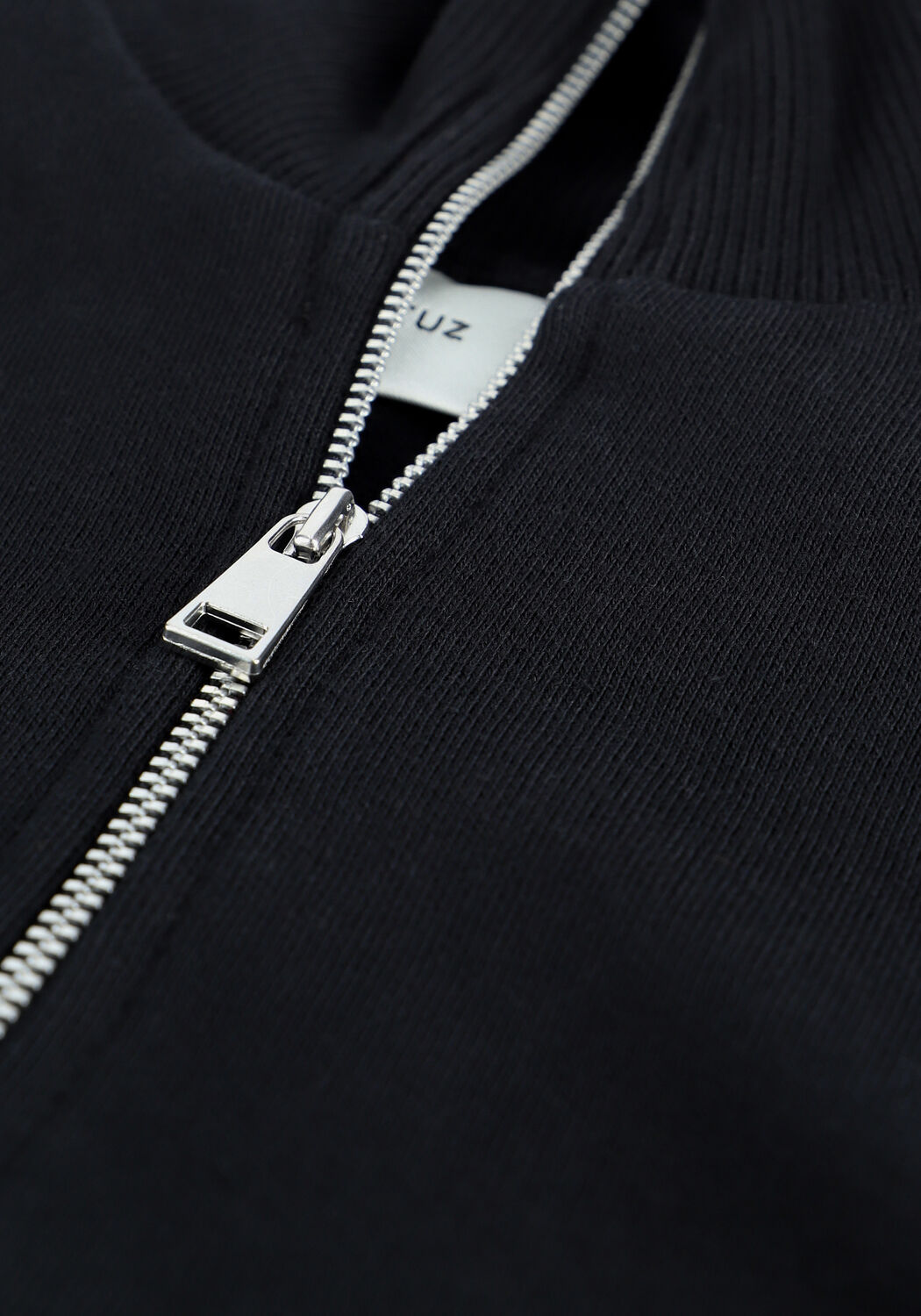 Schwarze GESTUZ Sweatshirt NANKITA GZ ZIPPER SWEATSHIRT - large