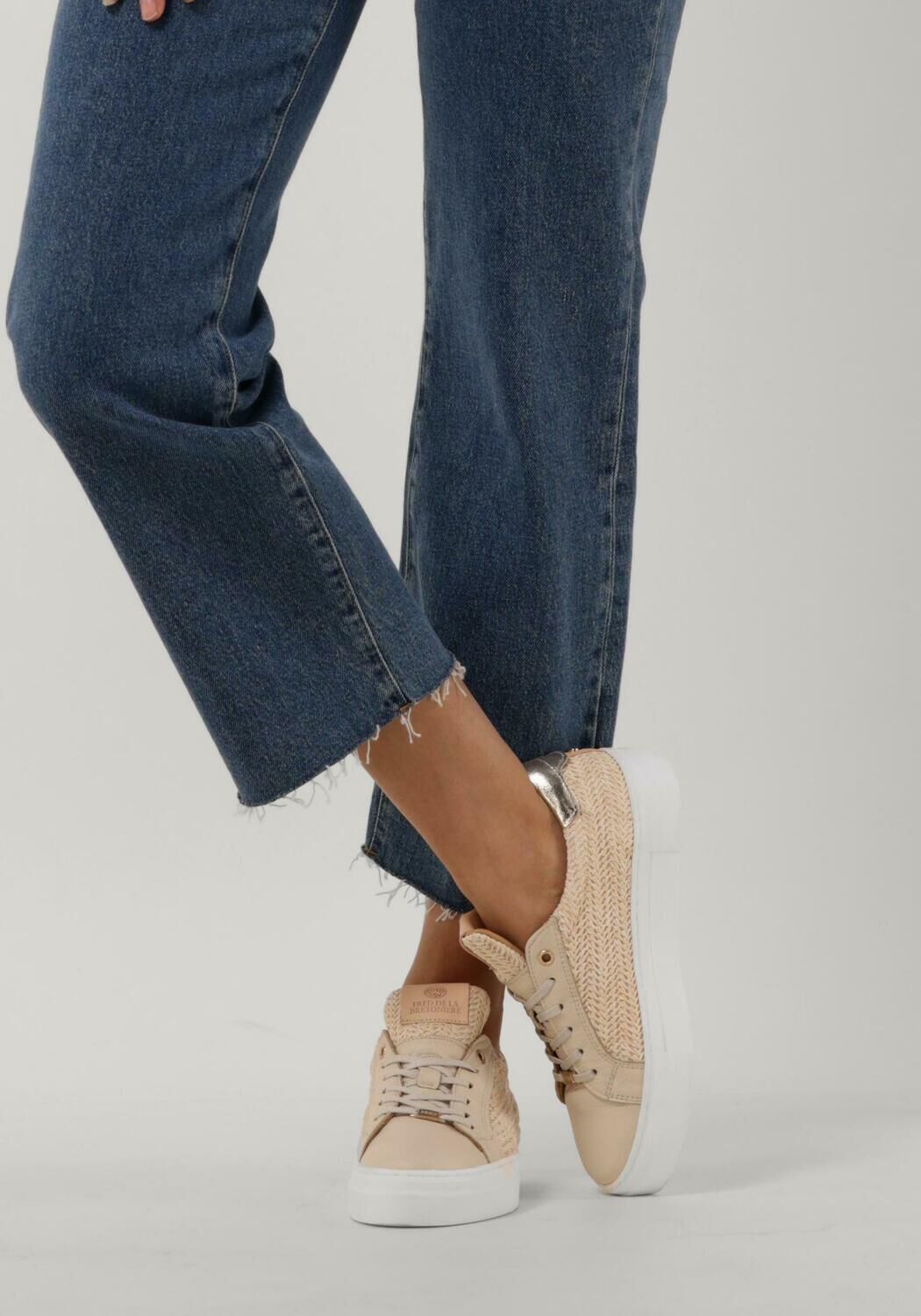 Beige FRED DE LA BRETONIERE Sneaker Low 101010481 - large
