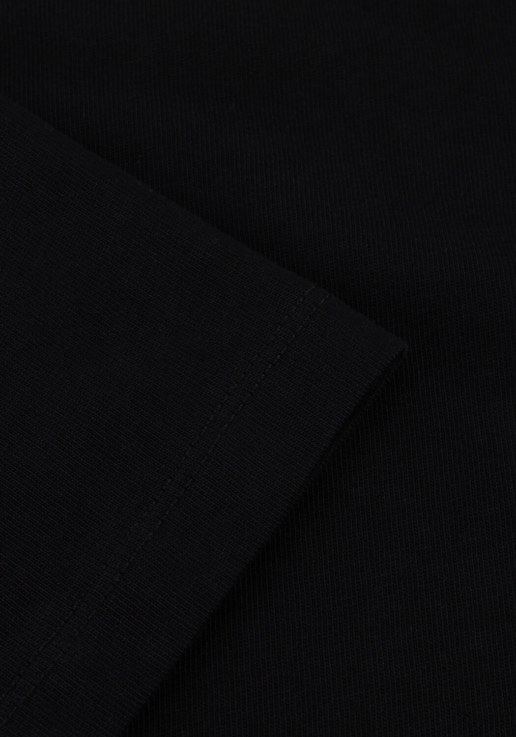 Schwarze EDITED T-shirt ENZO T-SHIRT - large