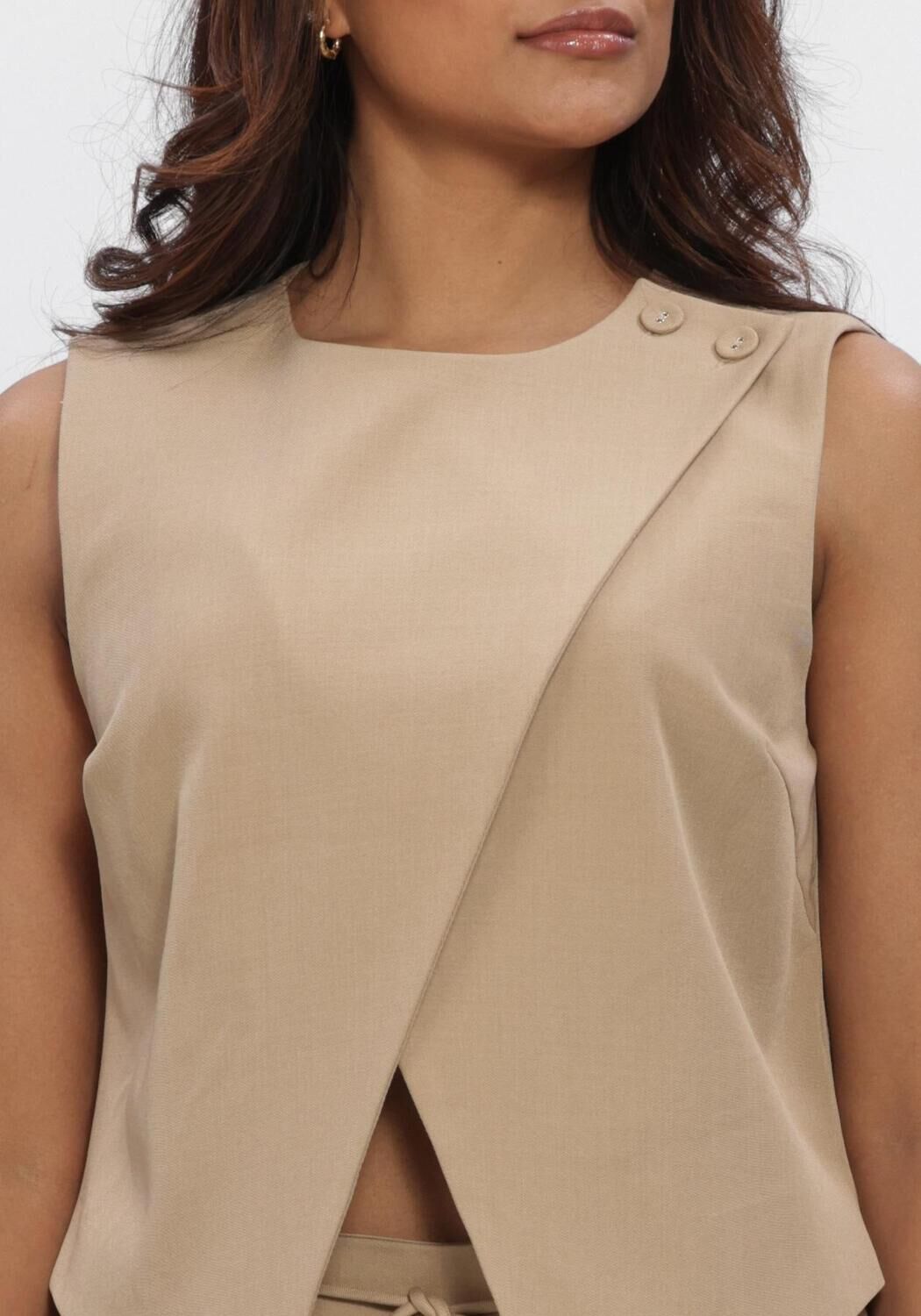 Camelfarbene Y.A.S. Gilet YASCAMIA WAISTCOAT - large