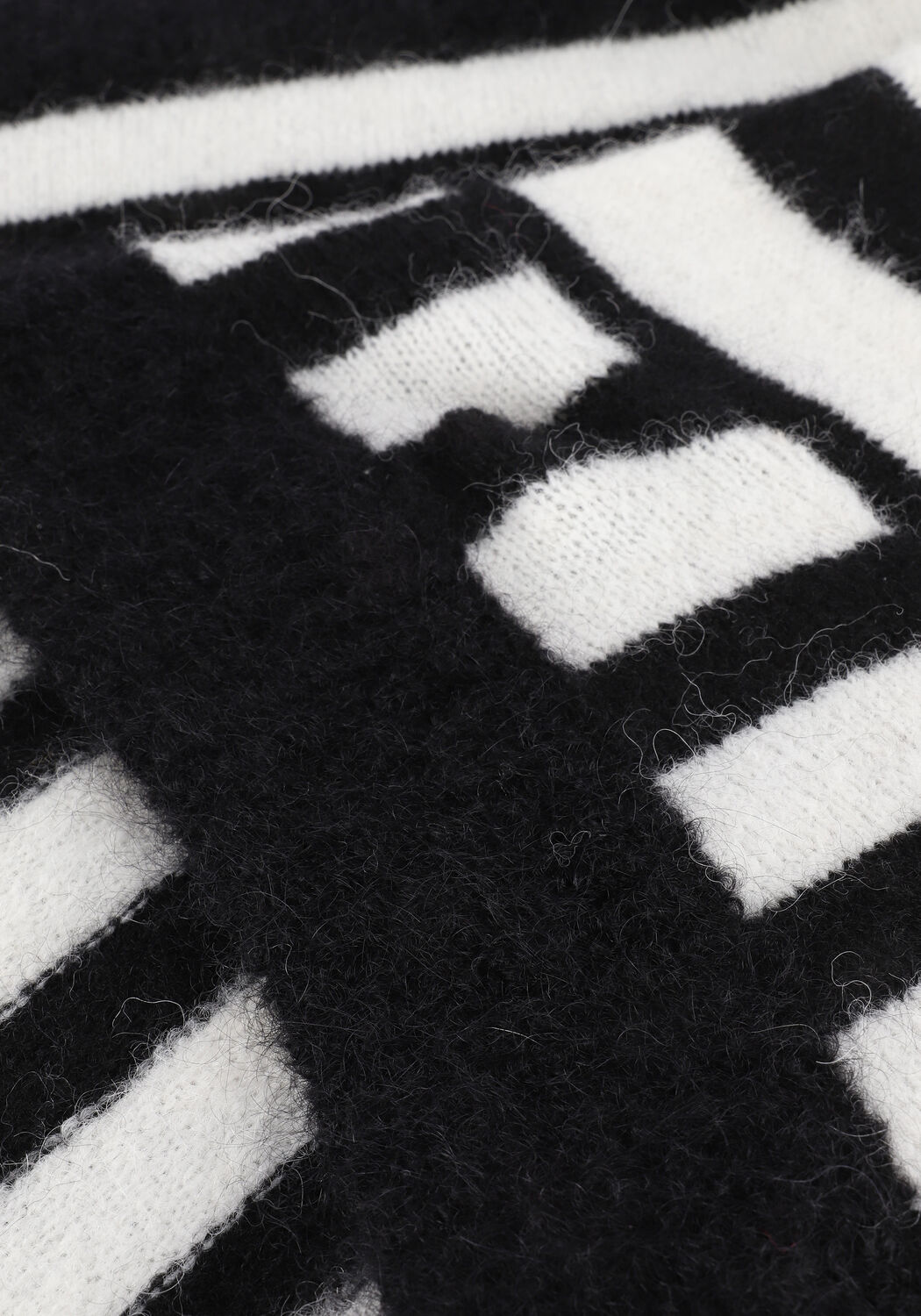 Schwarze LEVETE ROOM Pullover PAIGE 1 PULLOVER - large