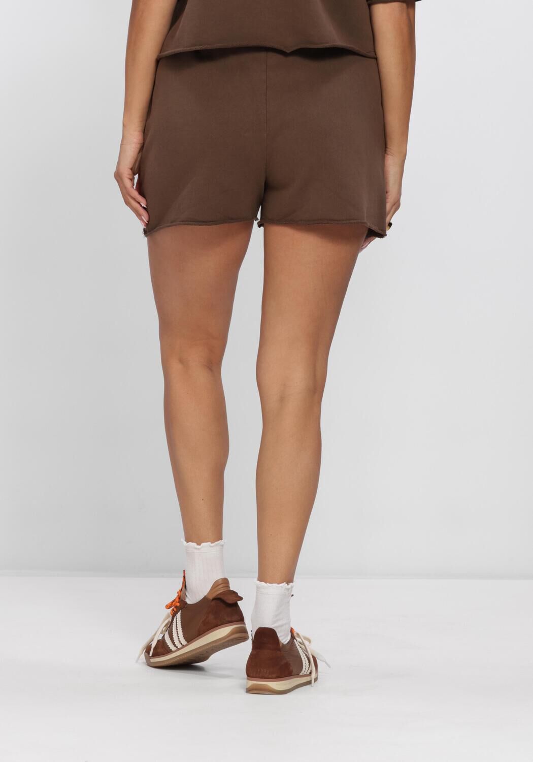 Braune ALIX THE LABEL Kurze Hose LADIES KNITTED SPORTY SUMMER SHORTS - large