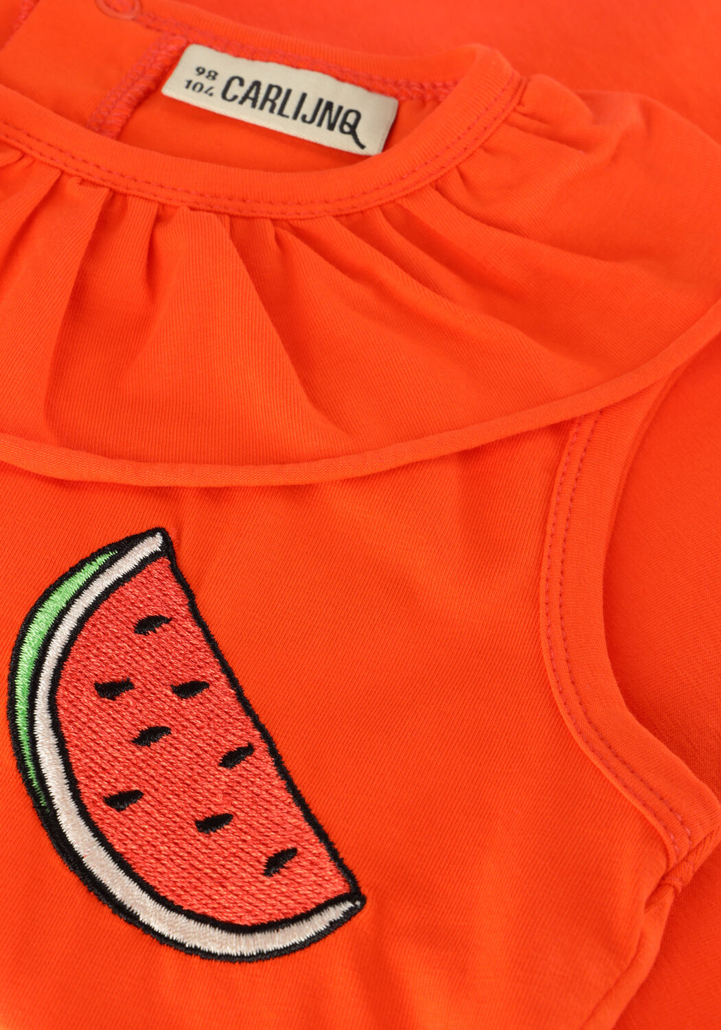 Rote CARLIJNQ Top BASIC - COLLAR TANKTOP WITH EMBROIDERY - large