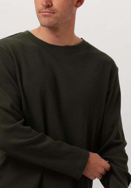 Dunkelgrün ANERKJENDT Polos & T-Shirts AKKIKKI L/S WAFFLE TEE - large