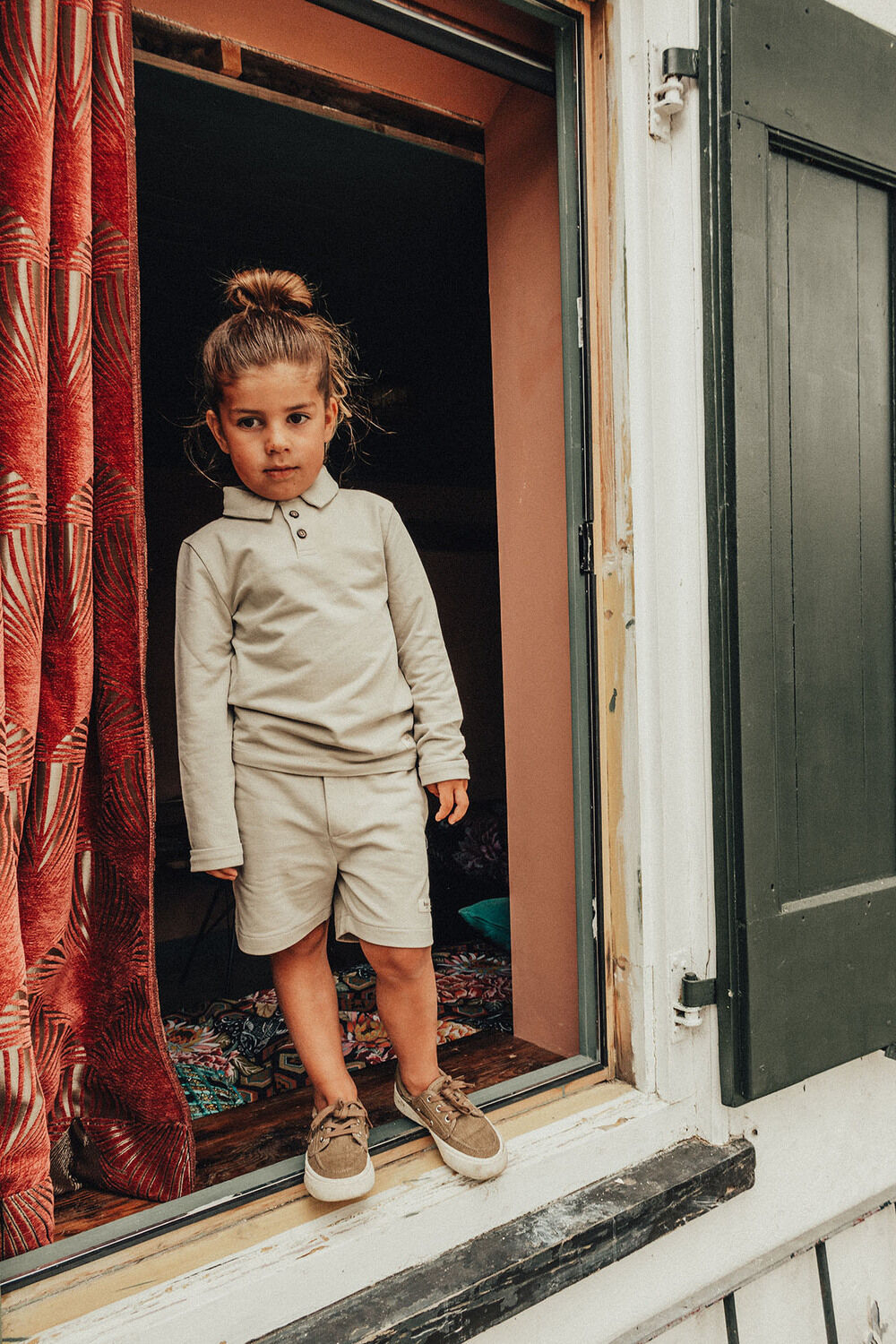 Gr&uuml;ne BAJE STUDIO Kurze Hose MANU - large