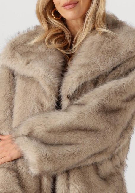 Beige NEO NOIR Fake-Fur-Jack STEPHANIE FAUX FUR LONG JACKET - large