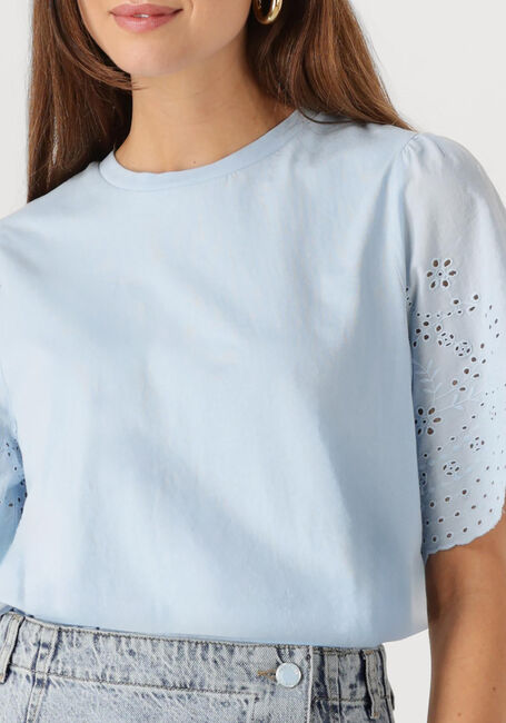 Hellblau Y.A.S. T-shirt YASLEX SS TOP W. EMB SLEEVES S. NOOS - large