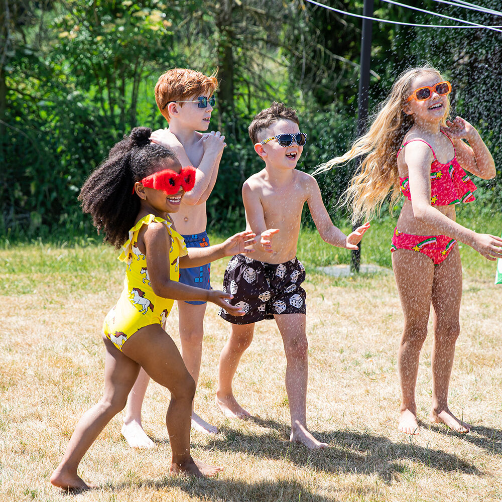 Schwarze CARLIJNQ Badehosen DICE - SWIM SHORTS LOOSE FIT - large