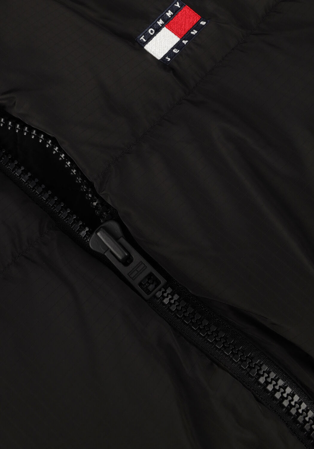 Schwarze TOMMY JEANS Bodywarmer TJM ALASKA VEST - large