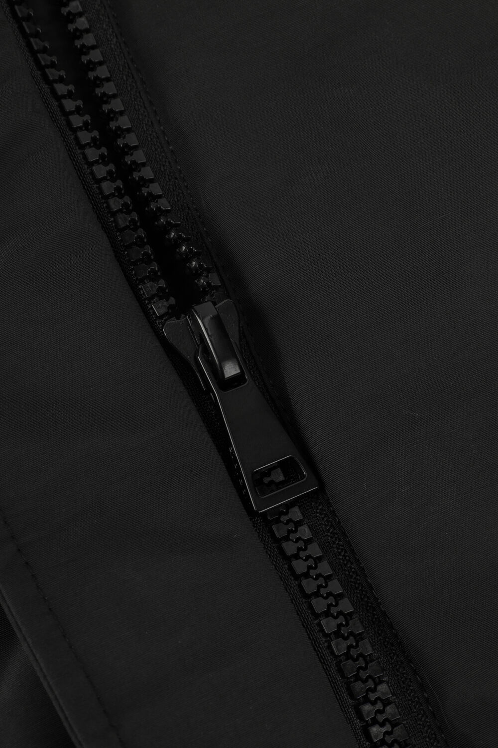 Schwarze AIRFORCE Wattierte Jack HRG0647 - large