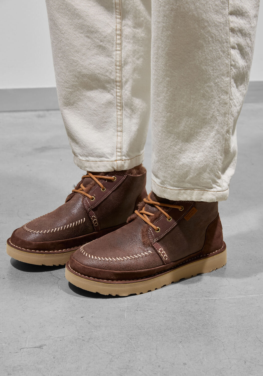 Braune UGG Schn&uuml;rschuhe NEUMEL CRAFTED REGENERATE - medium