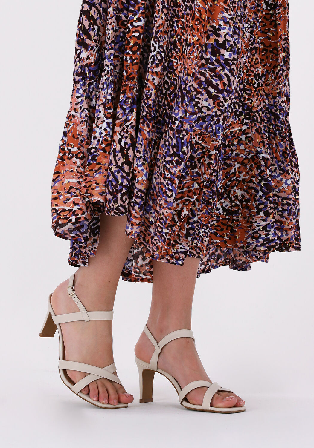 Wei&szlig;e TANGO Sandalen AVA 6 - large