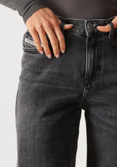 Dunkelgrau DIESEL Wide jeans 1978 D-AKEMI - large