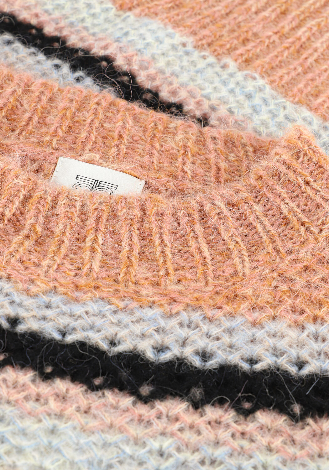 Orangene SECOND FEMALE Pullover MARION KNIT O-NECK - large