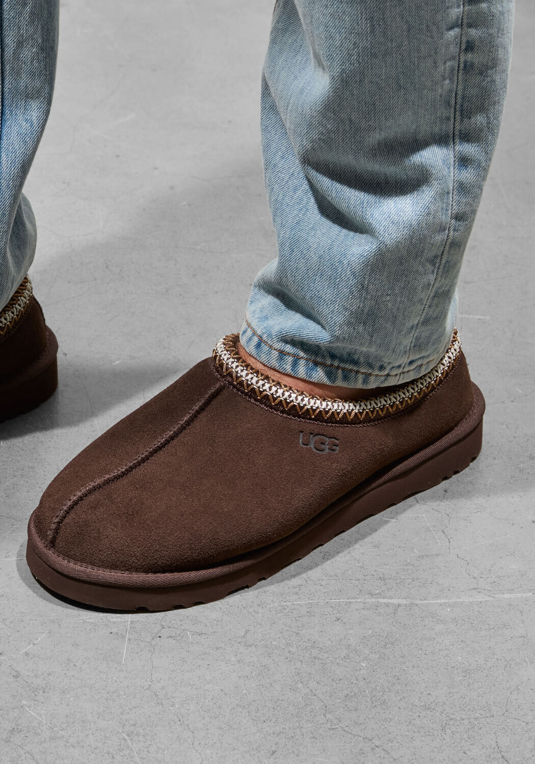 Braune UGG Slipper M TASMAN - large