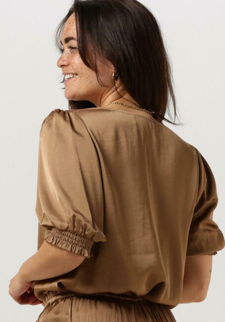 Camelfarbene MINUS Blusen SELVA V-NECK PUFF HALF SLEEVE BLOUSE - large