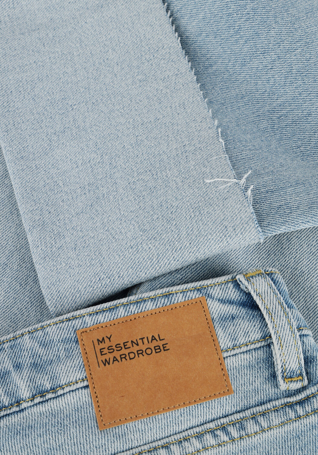 Hellblau MY ESSENTIAL WARDROBE Straight leg jeans DALLASMW 139 HIGH STRAIGHT Y - large