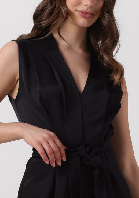 Schwarze ACCESS Jumpsuit SATIN JUMPSUIT WITH PLEATS - large