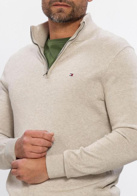 Beige TOMMY HILFIGER Pullover ESSENTIAL COTTON ZIP MOCK - large
