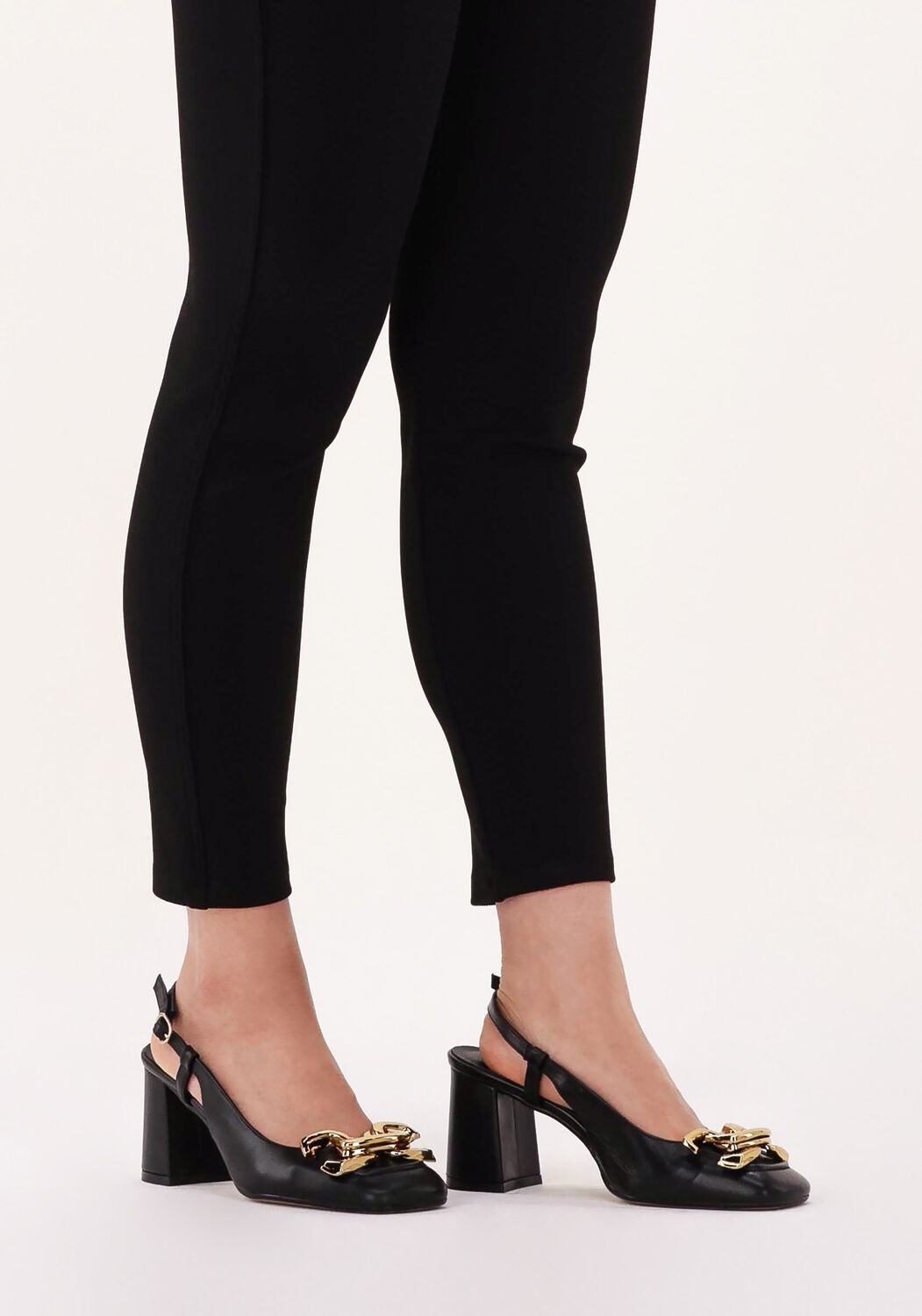 Schwarze NOTRE-V Slingbacks 25205 - large