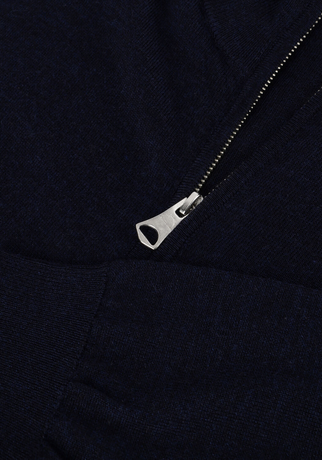 Dunkelblau MATINIQUE Strickjacke MAMASON - large