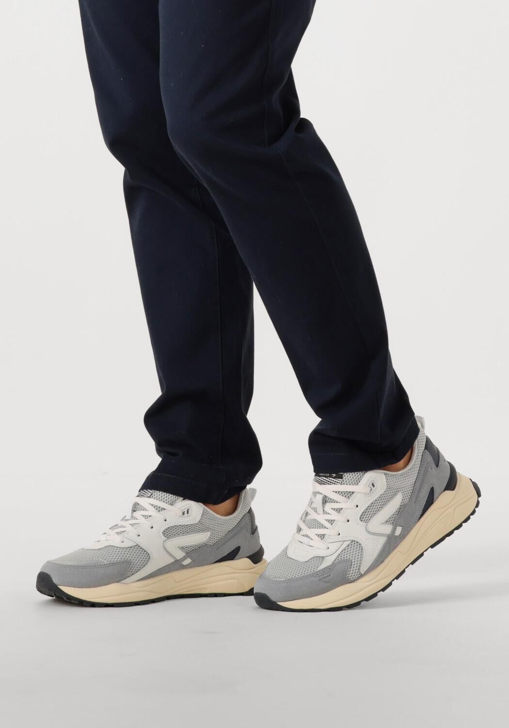 Graue HUB Sneaker Low GRID-M - large