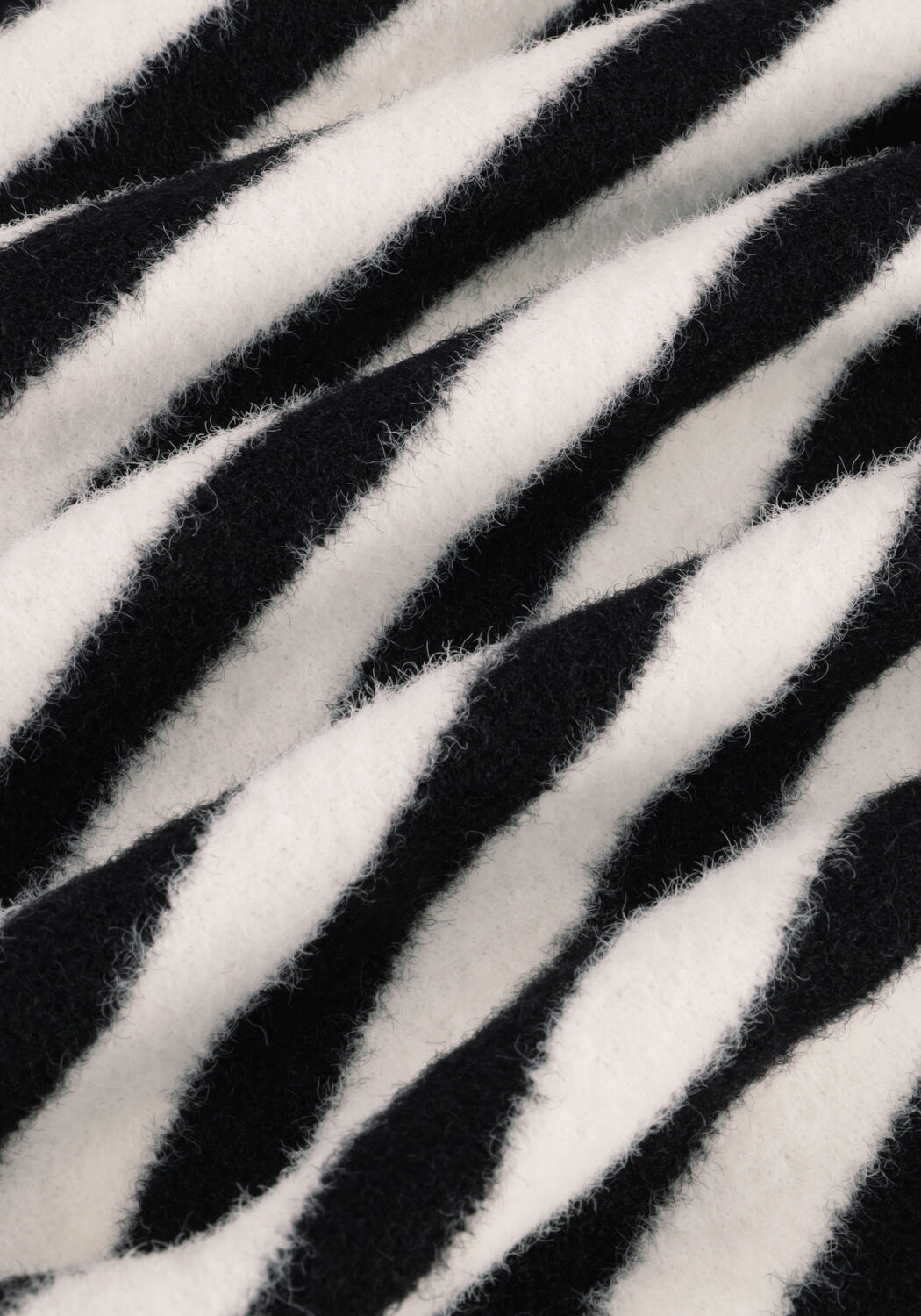 Schwarze CATWALK JUNKIE Rollkragenpullover KN NAMARA STRIPE - large