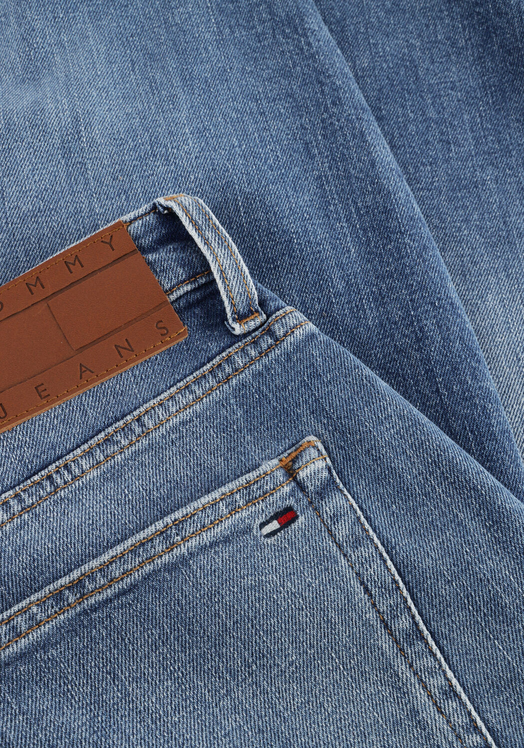 Blaue TOMMY JEANS Mom jeans JEANIE BALLOON BI0134 - large