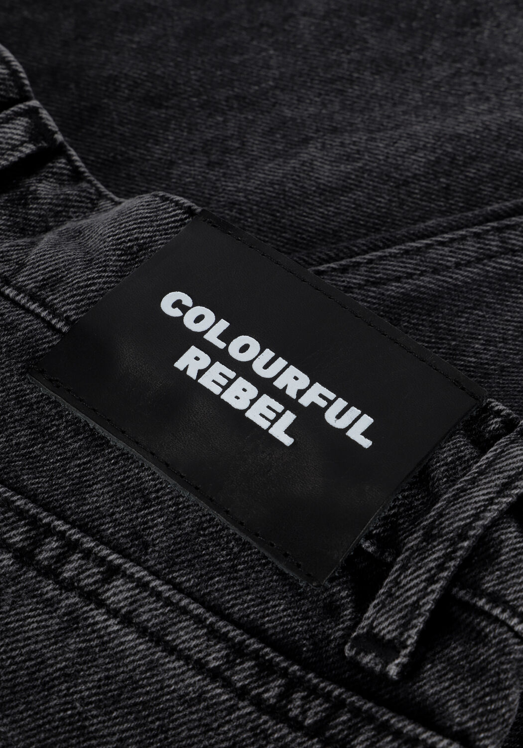 Schwarze COLOURFUL REBEL Straight leg jeans JONES MID RISE STRAIGHT LEG DENIM PANTS - large