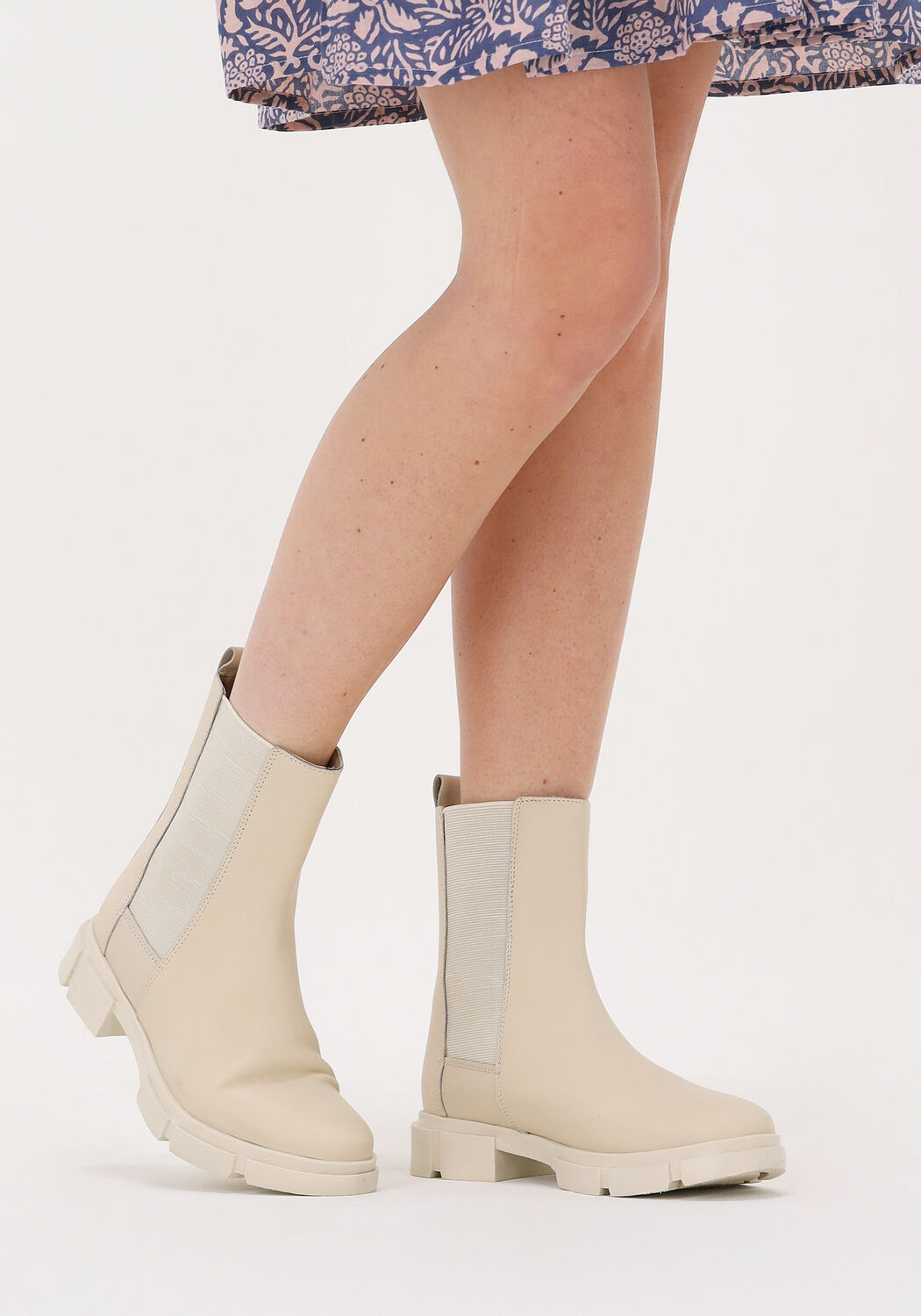Tango chelsea best sale boots beige