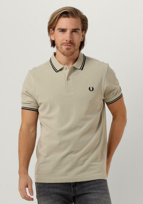 Sand FRED PERRY Polo-Shirt TWIN TIPPED FRED PERRY SHIRT - large
